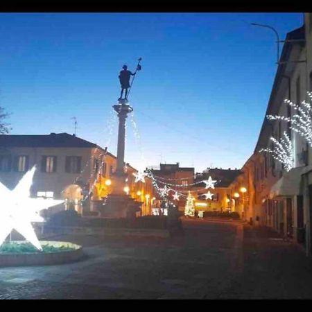 Rocks Appartamenti I Portici Nel Centro Storico! Melzo Exterior foto
